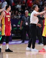 雷蒙：感谢郭士强指导和教练组的信任 1分之差输给澳大利亚很遗憾